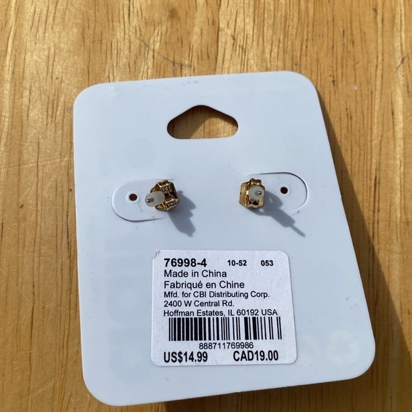 Claire’s Girls Earrings - Picture 2 of 2